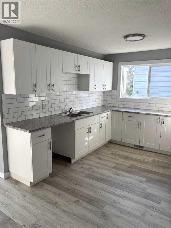 8117 94 Street, Grande Prairie, Alberta  T8V 5R4 - Photo 2 - A2266751