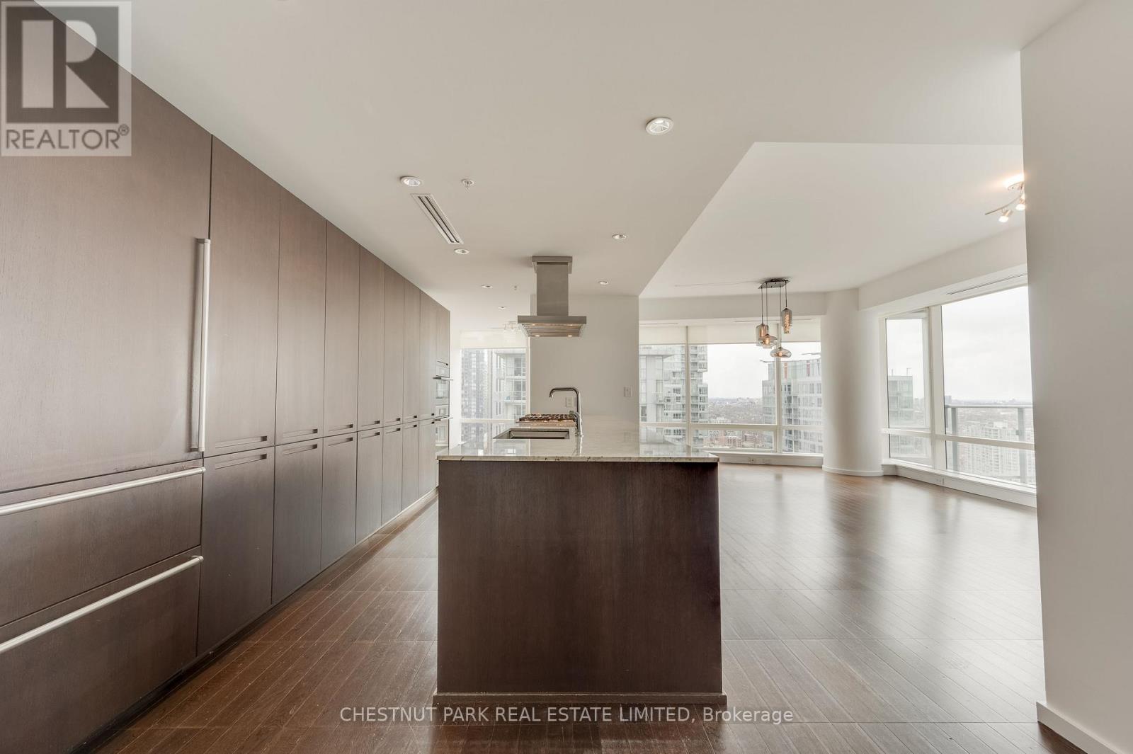 3205 - 180 University Avenue, Toronto (Bay Street Corridor), Ontario  M5H 0A2 - Photo 17 - C12852974