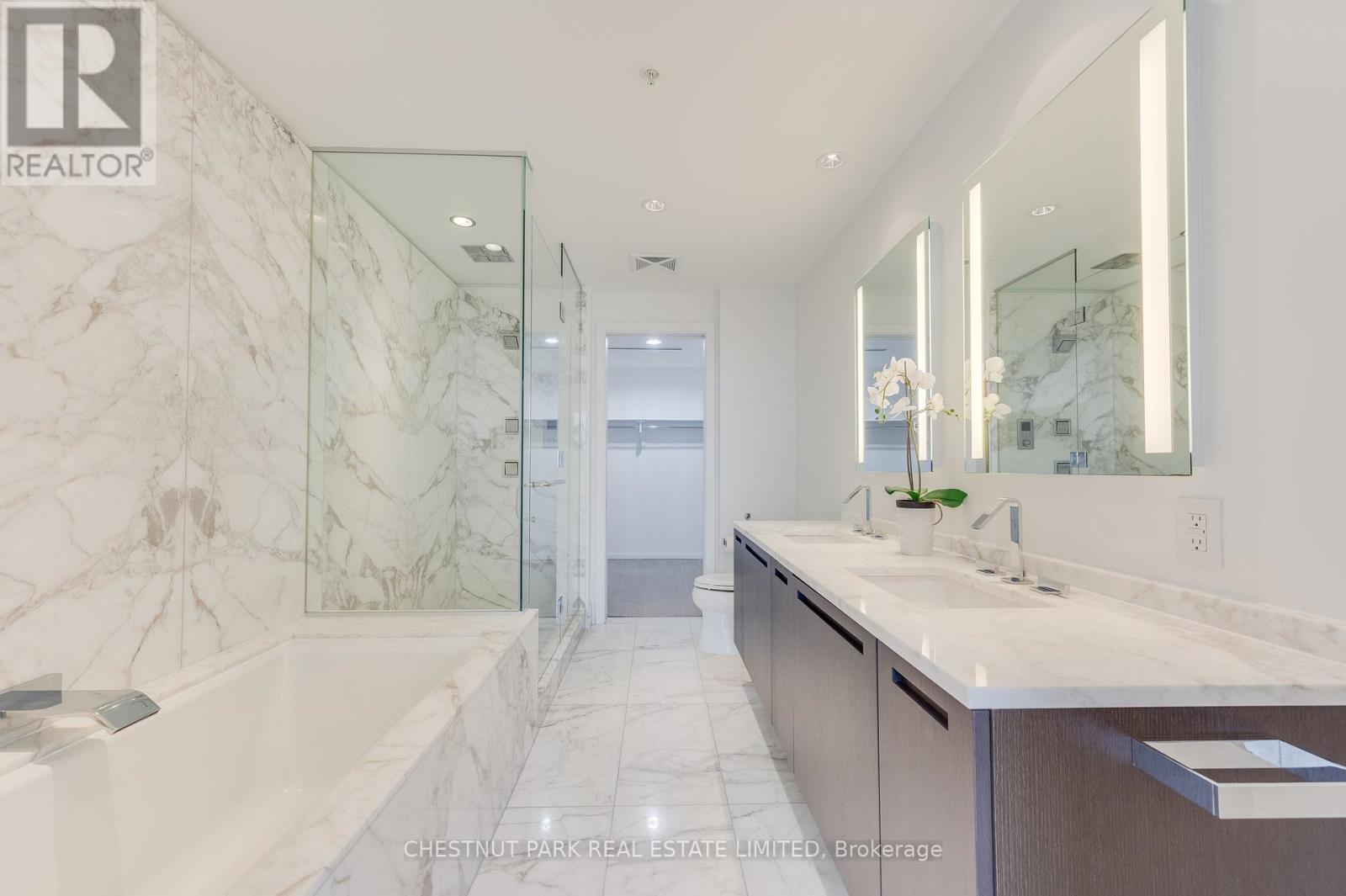 3205 - 180 University Avenue, Toronto (Bay Street Corridor), Ontario  M5H 0A2 - Photo 23 - C12852974