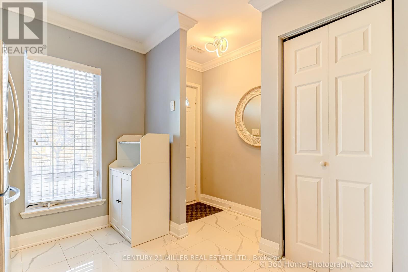 27 - 75 Strathaven Drive E, Mississauga, Ontario  L5R 3W1 - Photo 10 - W12852950