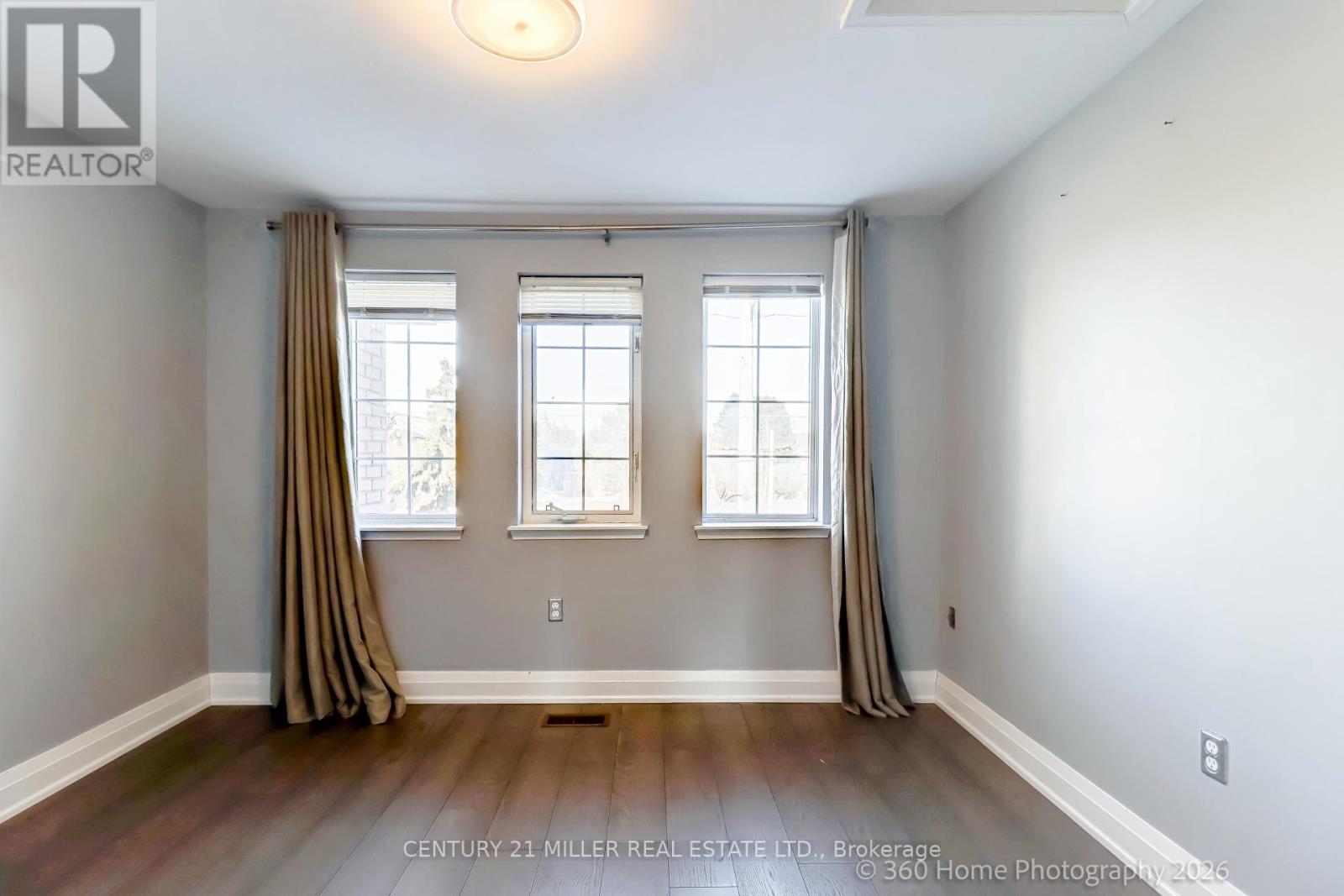 27 - 75 Strathaven Drive E, Mississauga, Ontario  L5R 3W1 - Photo 22 - W12852950