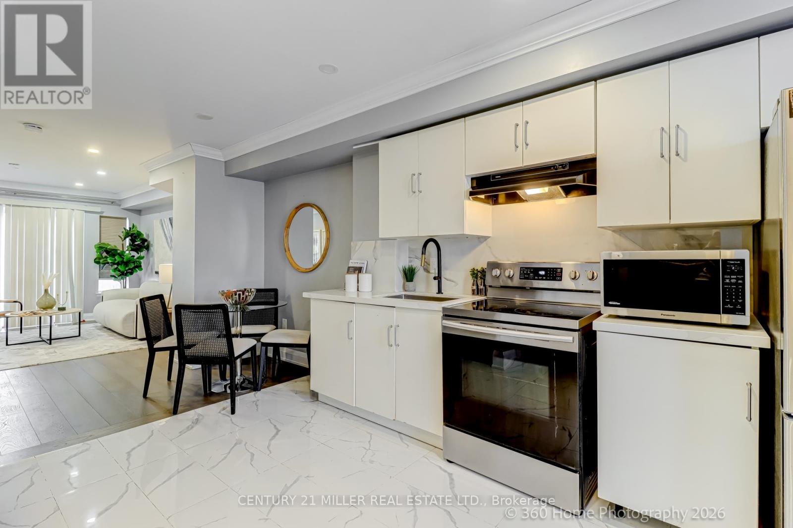 27 - 75 Strathaven Drive E, Mississauga, Ontario  L5R 3W1 - Photo 7 - W12852950