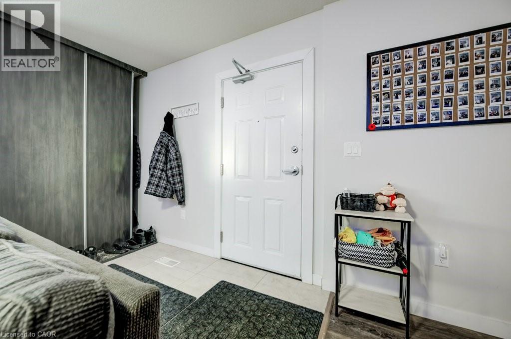 338 Albert Street Unit# 114, Waterloo, Ontario  N2L 3T8 - Photo 2 - 40809852