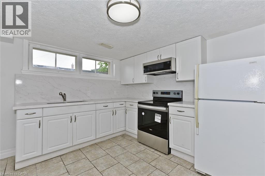 12 Kamla Drive Unit# Lower Unit, St. Catharines, Ontario  L2M 3J8 - Photo 3 - 40809783