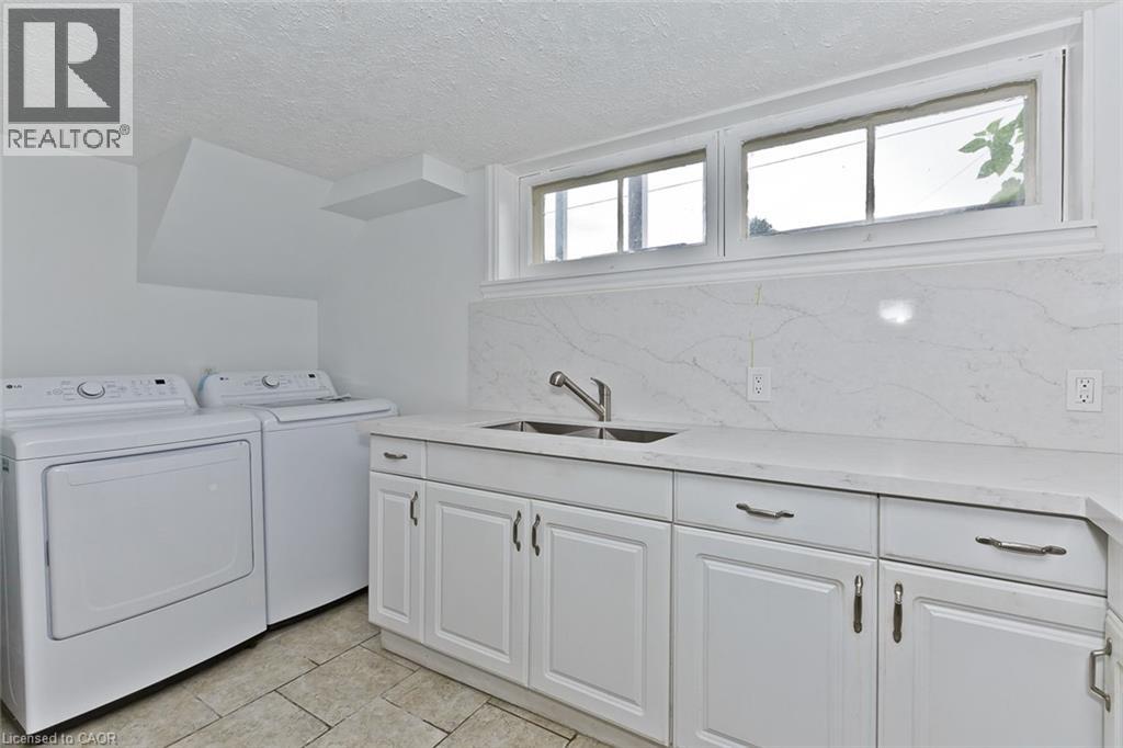 12 Kamla Drive Unit# Lower Unit, St. Catharines, Ontario  L2M 3J8 - Photo 4 - 40809783