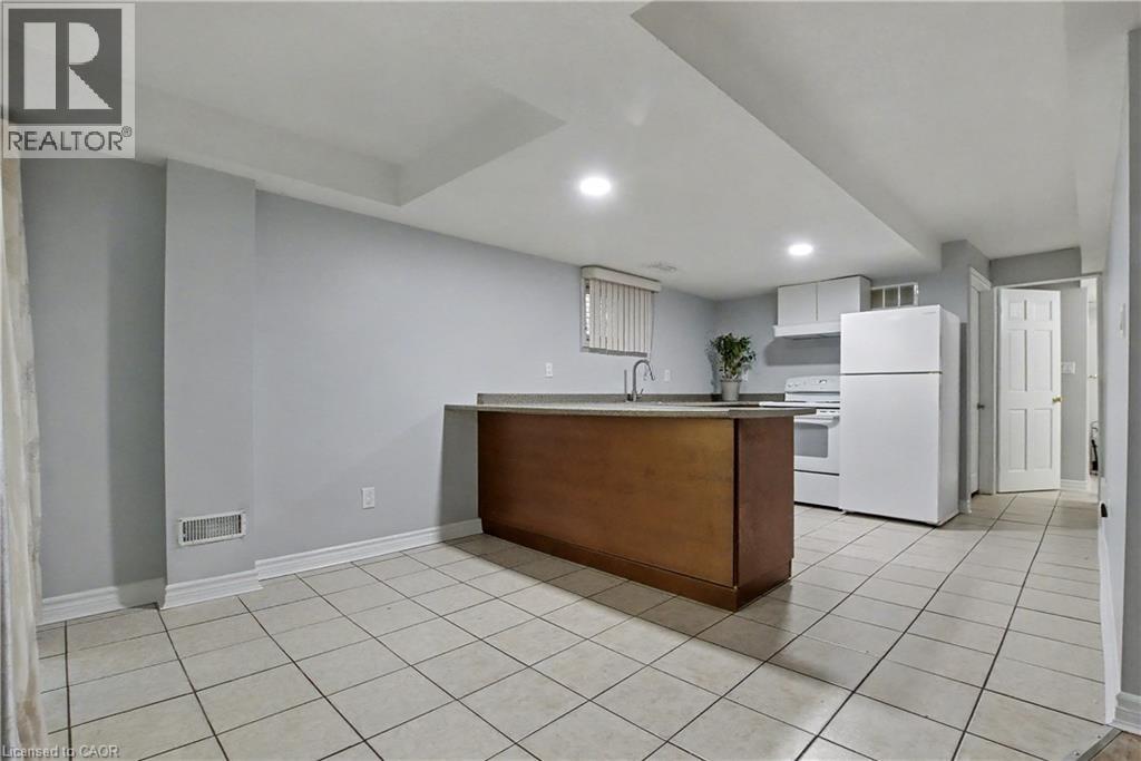 180 Lena Crescent Unit# Bsmnt, Cambridge, Ontario  N1R 8P6 - Photo 6 - 40809426