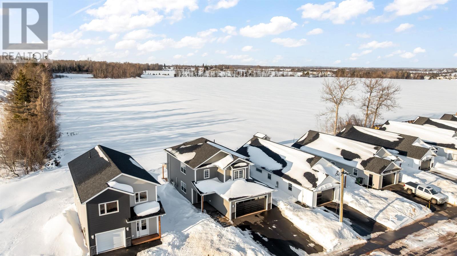 111 Samantha Lane, Cornwall, Prince Edward Island  C0A 1H4 - Photo 3 - 202603976