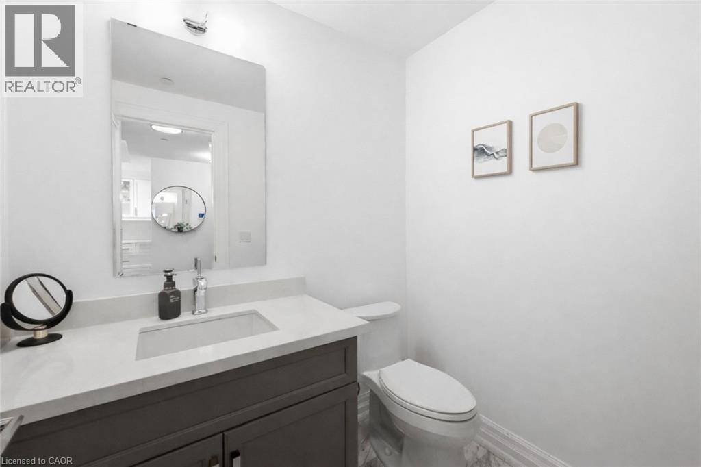 2060 Lakeshore Road Unit# 1102, Burlington, Ontario  L7R 0G2 - Photo 18 - 40809892