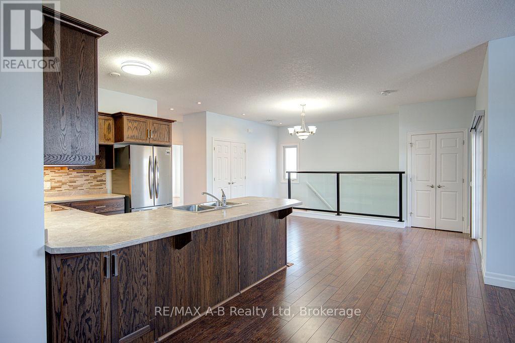 390 Church Street, Stratford, Ontario  N5A 2S1 - Photo 10 - X12852994