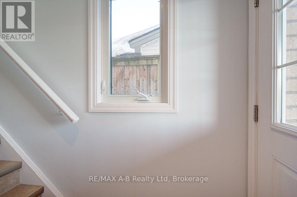 390 Church Street, Stratford, Ontario  N5A 2S1 - Photo 12 - X12852994