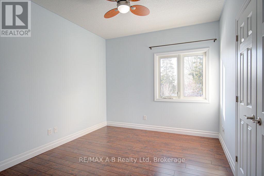 390 Church Street, Stratford, Ontario  N5A 2S1 - Photo 3 - X12852994