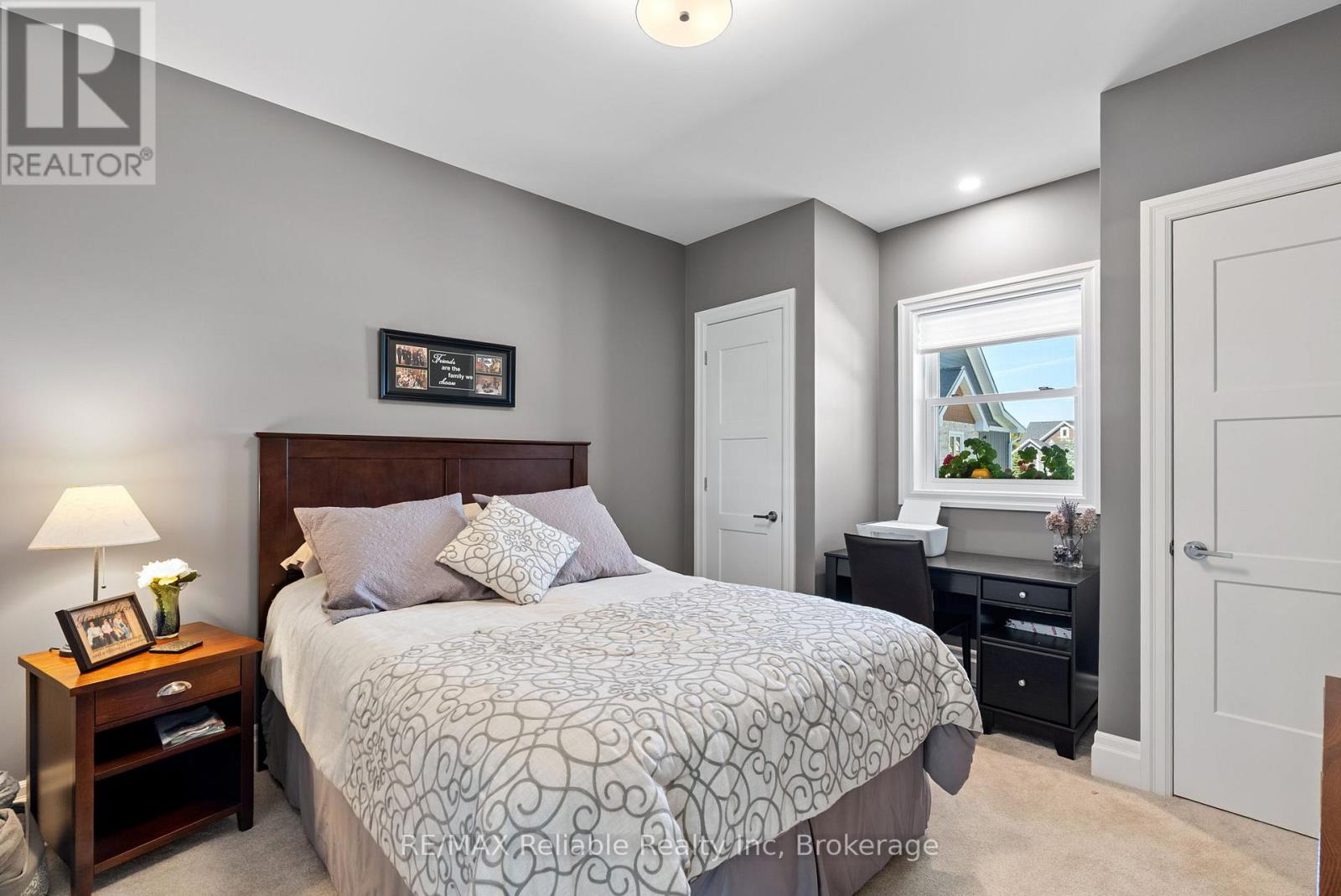 4 Fawn Creek Lane, Bluewater, Ontario  N0M 1G0 - Photo 24 - X12852998