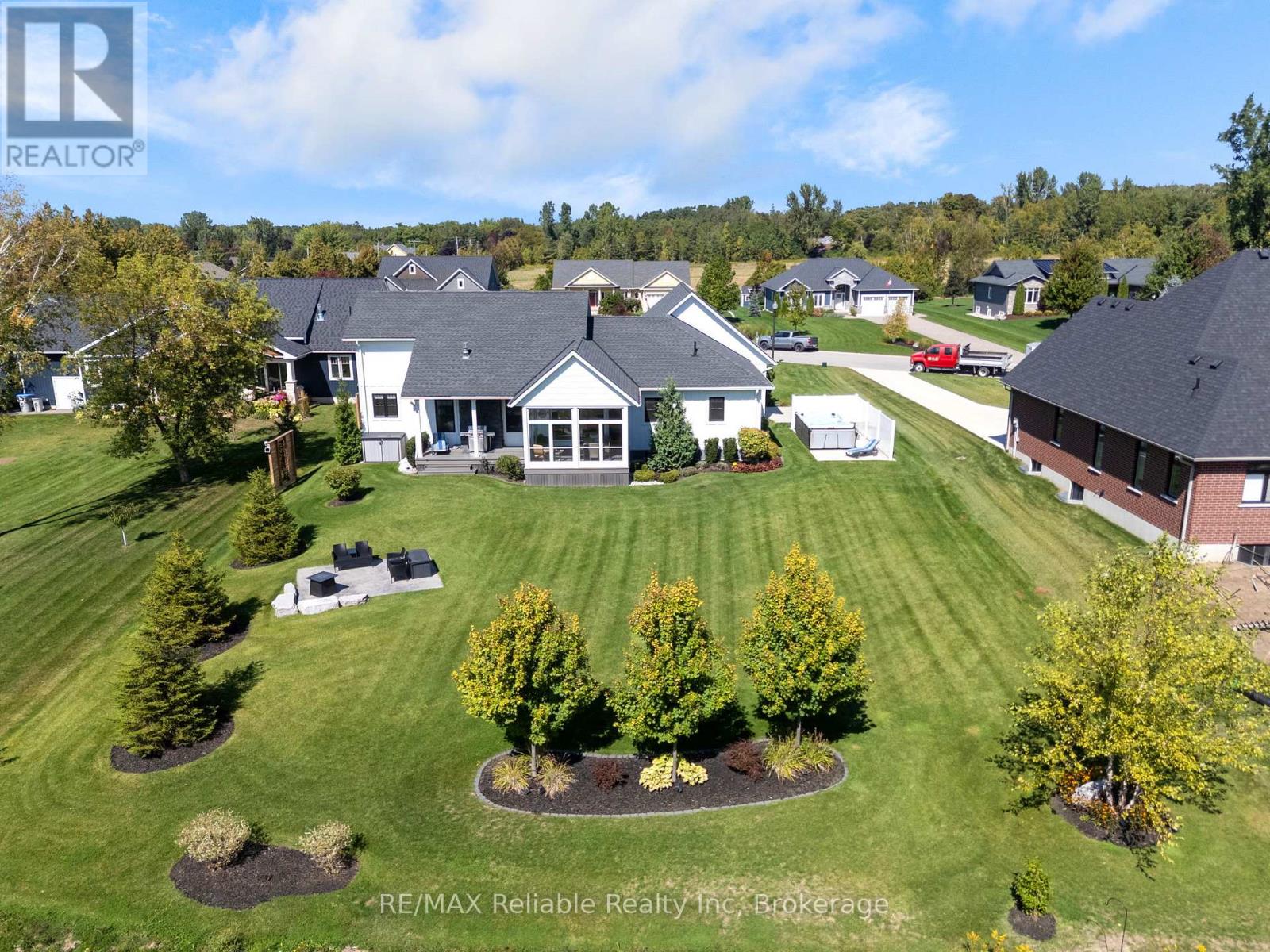 4 Fawn Creek Lane, Bluewater, Ontario  N0M 1G0 - Photo 41 - X12852998