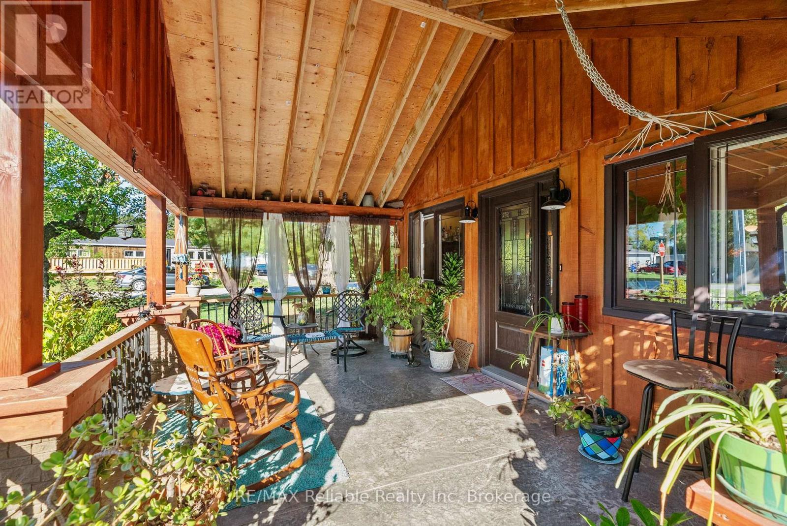 1 Mac Tavesh Street, Bluewater, Ontario  N0M 1G0 - Photo 19 - X12853010