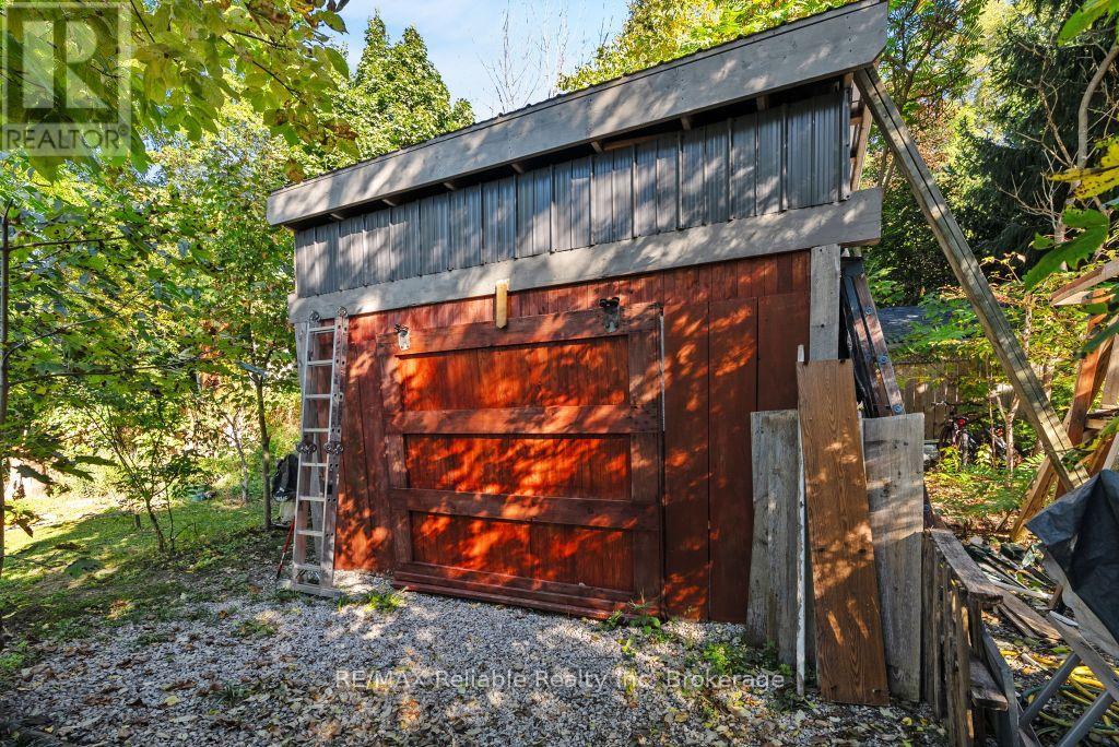 12 Sarnia Street, Bluewater, Ontario  N0M 1G0 - Photo 8 - X12853022