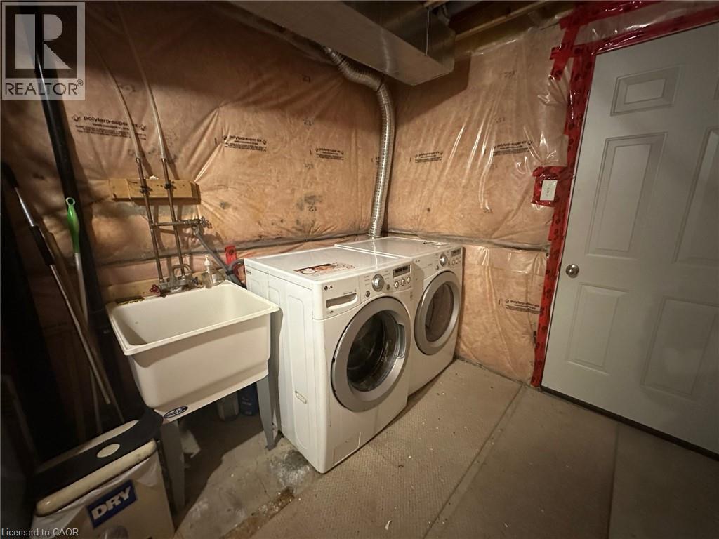 1353 Old Zeller Drive, Kitchener, Ontario  N2A 0C6 - Photo 44 - 40805071