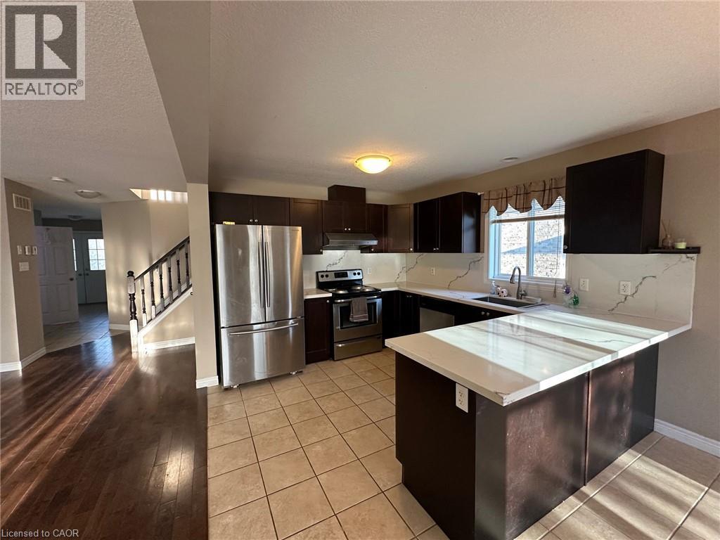 1353 Old Zeller Drive, Kitchener, Ontario  N2A 0C6 - Photo 7 - 40805071