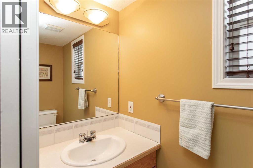 139 Voodoo Close, Springbrook, Alberta  T4S 2H7 - Photo 15 - A2289804