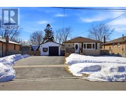 924 MCCULLOUGH DRIVE, Whitby, Ontario