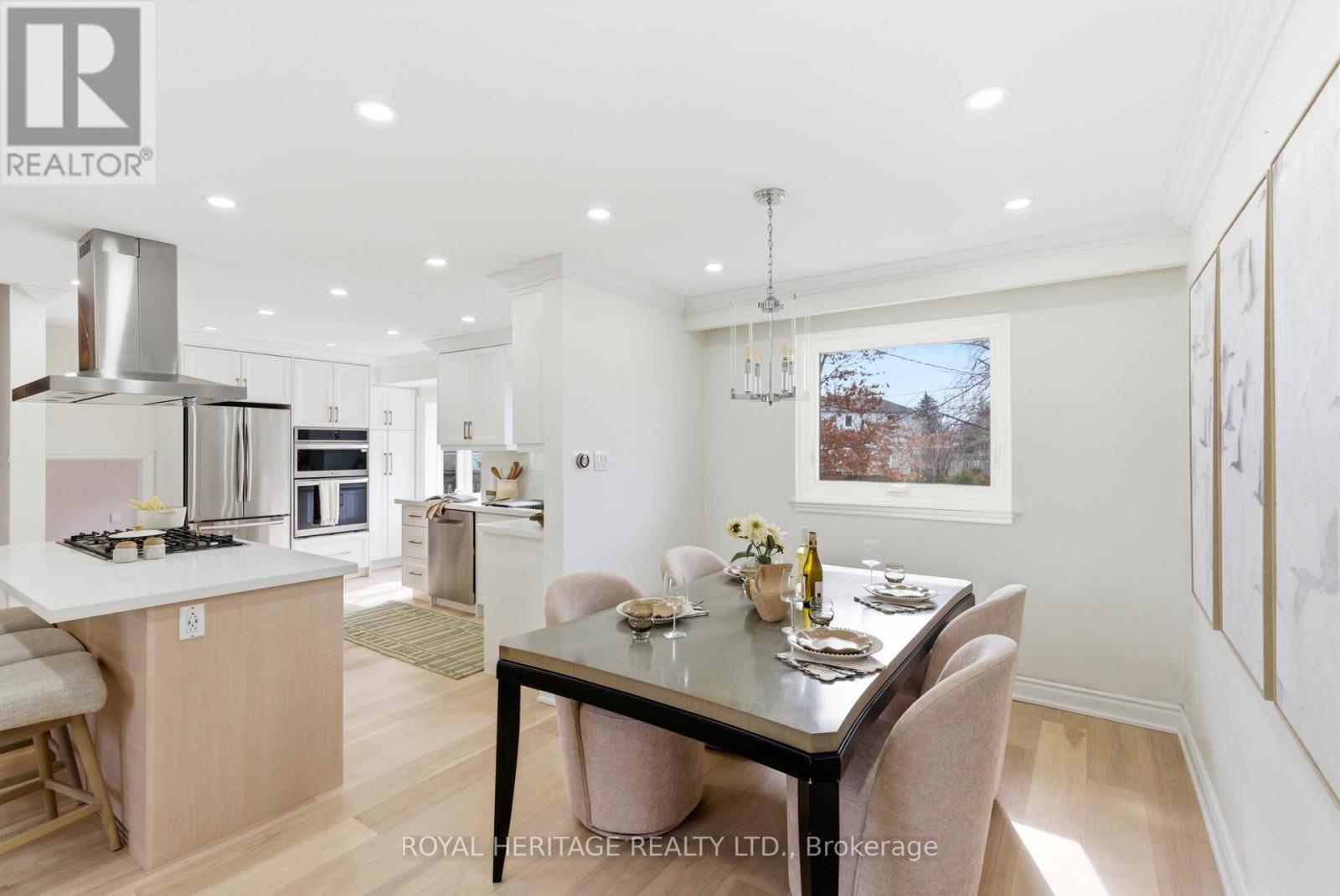 502 Shannon Crescent, Burlington, Ontario  L7L 2R8 - Photo 15 - W12853112