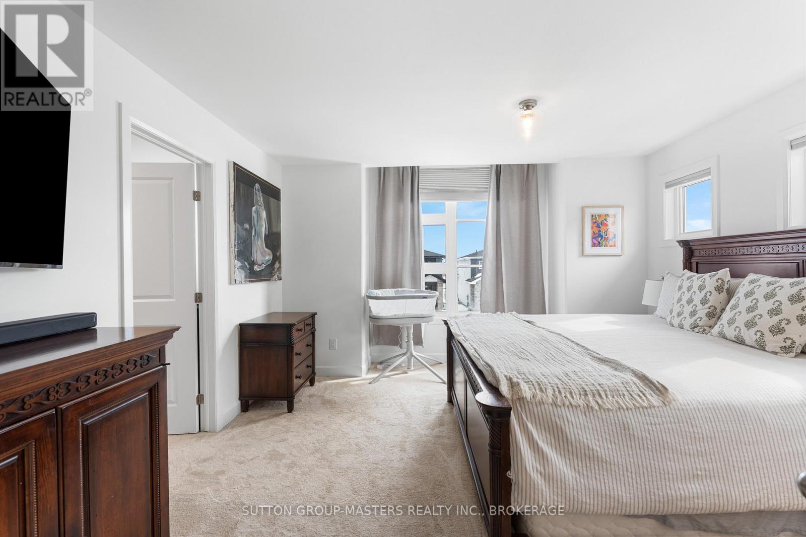 210 Superior Drive, Loyalist (Amherstview), Ontario  K7N 0G1 - Photo 14 - X12853110