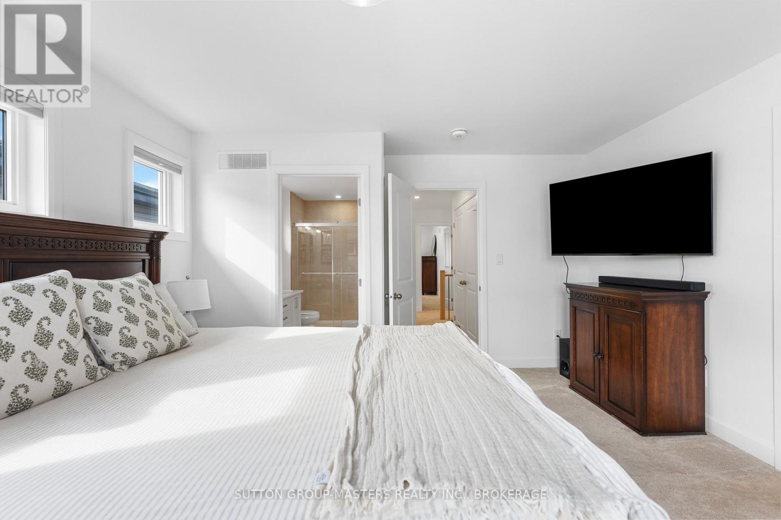 210 Superior Drive, Loyalist (Amherstview), Ontario  K7N 0G1 - Photo 16 - X12853110