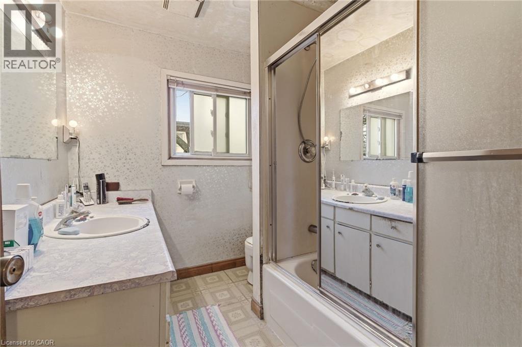 125 Bonaventure Drive Unit# 37, Hamilton, Ontario  L9C 5Y5 - Photo 24 - 40805912