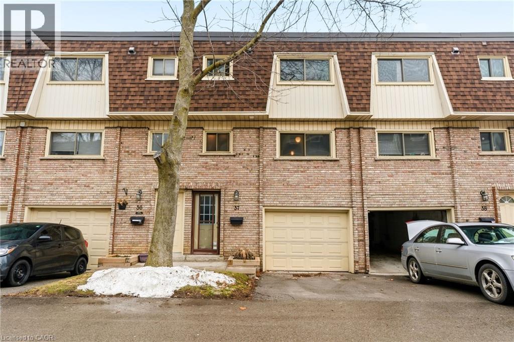 125 Bonaventure Drive Unit# 37, Hamilton, Ontario  L9C 5Y5 - Photo 1 - 40805912