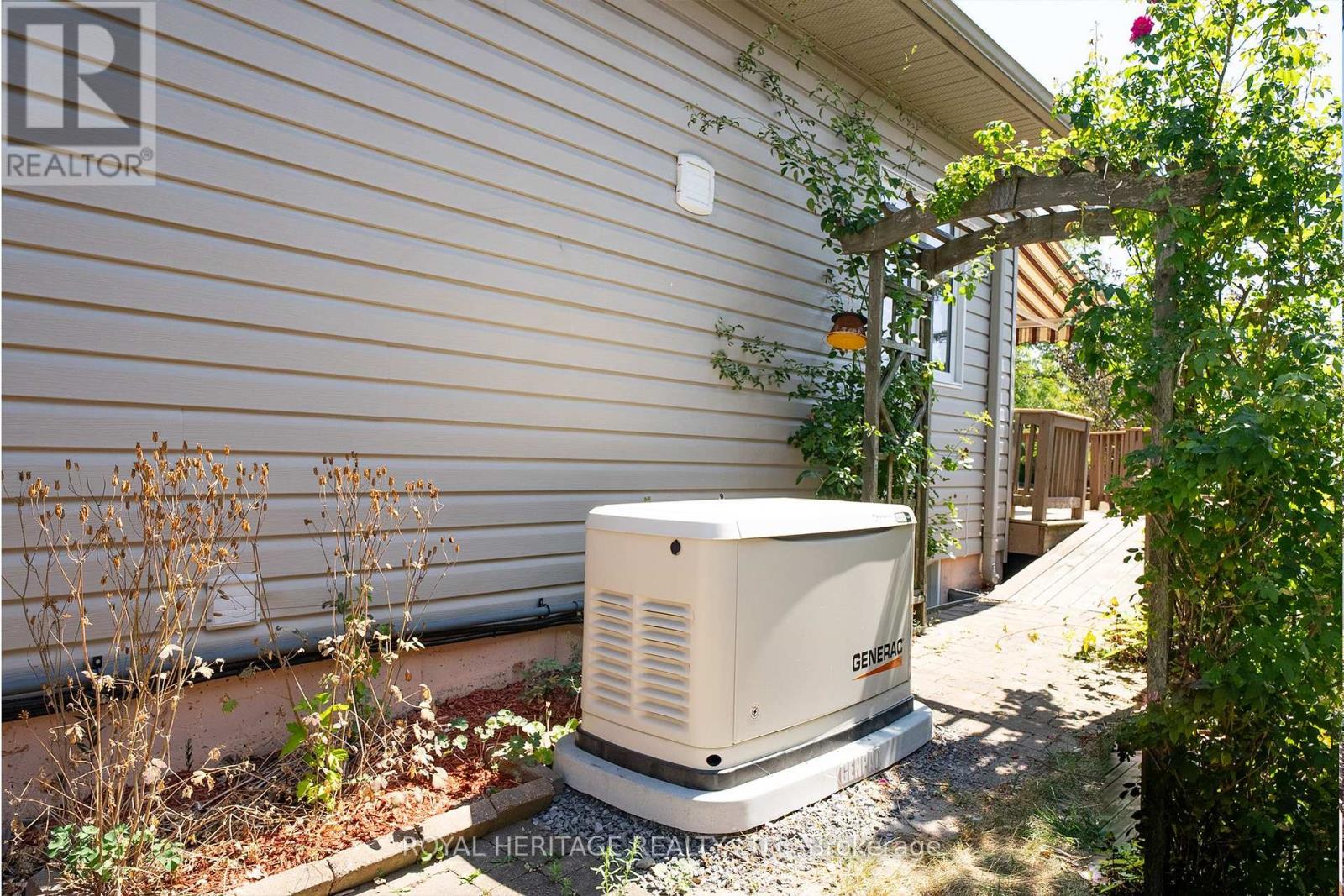 58 Elmdale Drive, Prince Edward County (Wellington Ward), Ontario  K0K 3L0 - Photo 36 - X12853032