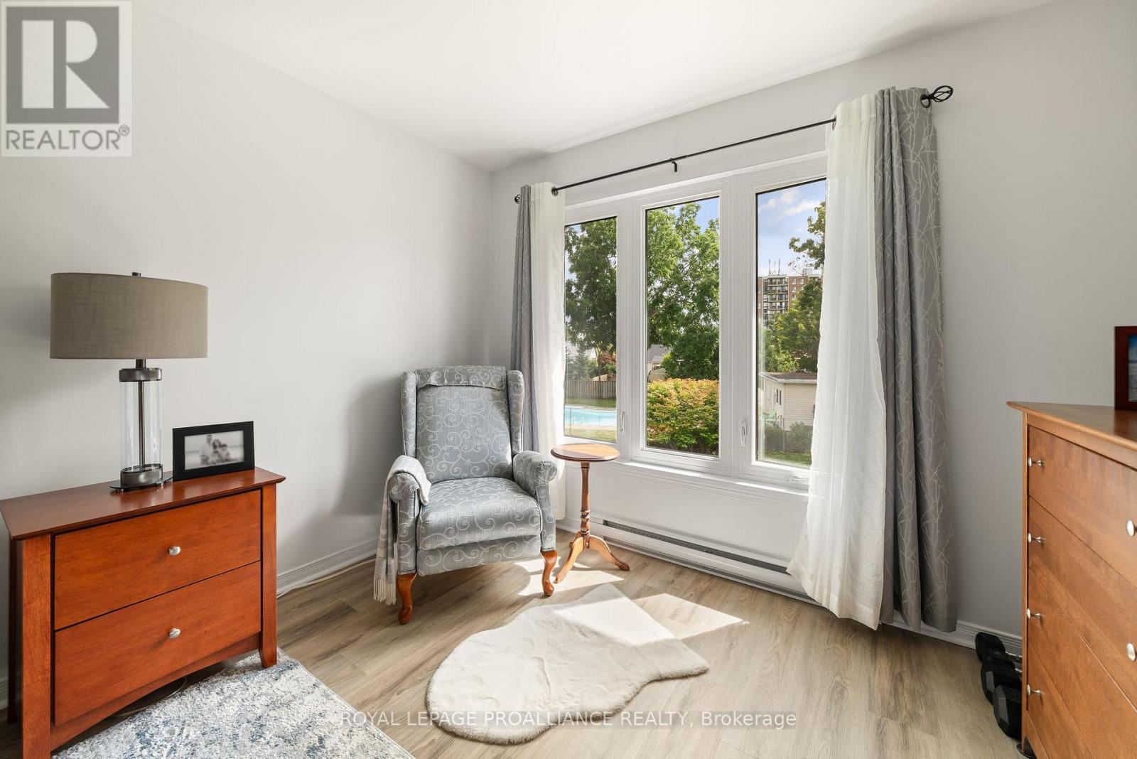 12 - 179 Herchimer Avenue, Belleville (Belleville Ward), Ontario  K8N 4G7 - Photo 24 - X12853044