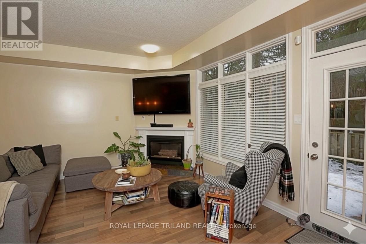 16 - 1415 Commissioners Road W, London South (South B), Ontario  N6K 1E2 - Photo 8 - X12853012