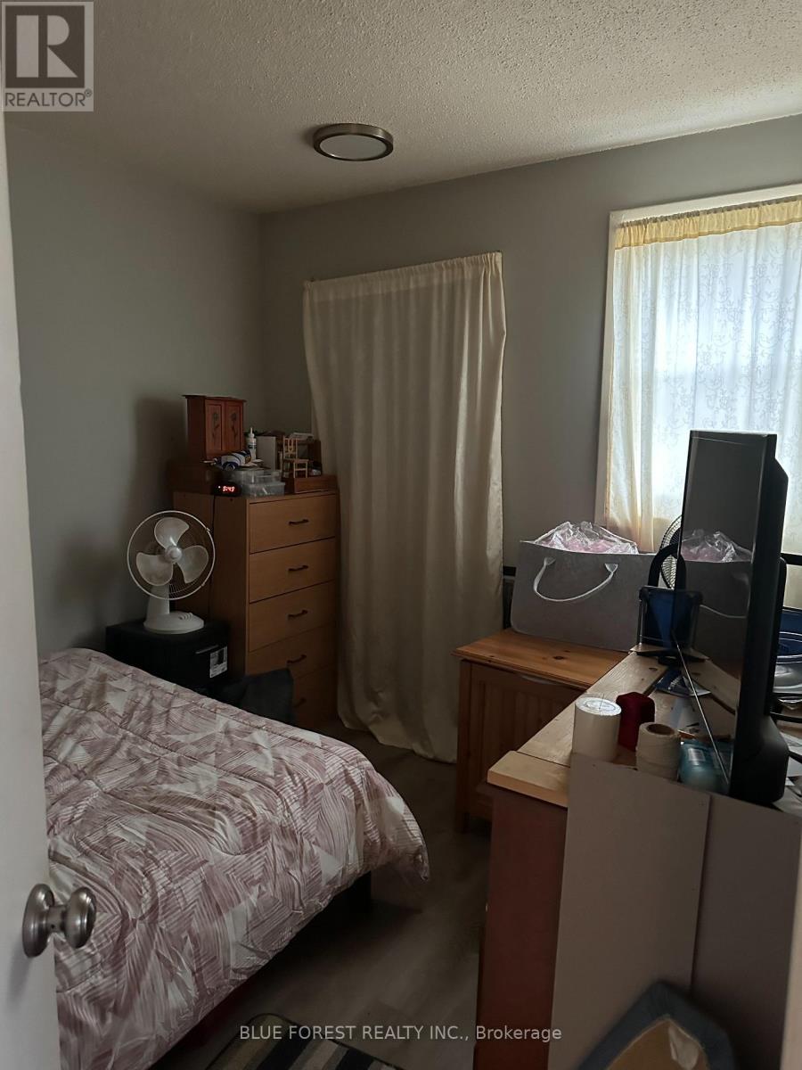 23 Barnes Street, St. Thomas, Ontario  N5R 2V4 - Photo 12 - X12853090