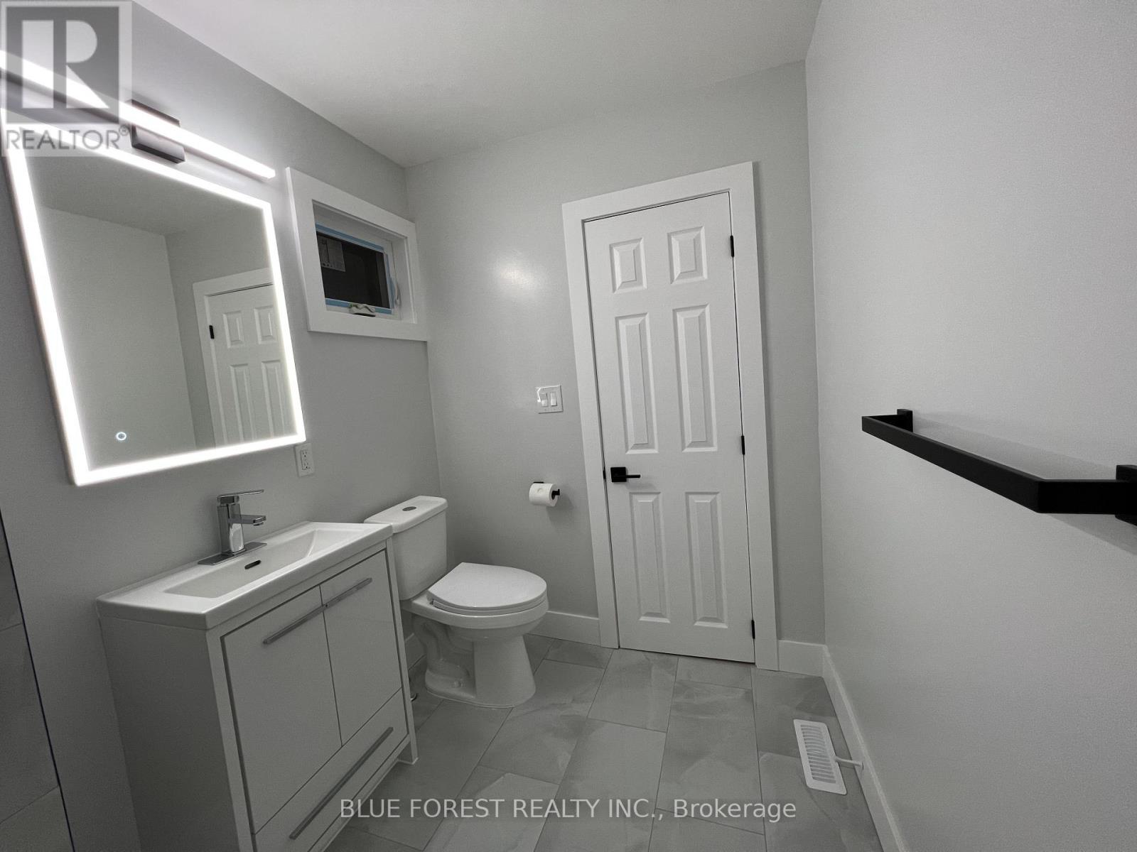 23 Barnes Street, St. Thomas, Ontario  N5R 2V4 - Photo 23 - X12853090