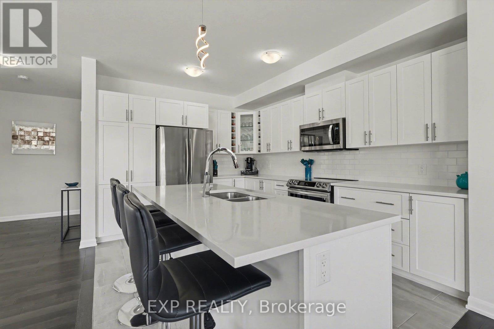 364 Sterling Avenue, Clarence-Rockland, Ontario  K4K 0L4 - Photo 12 - X12853018