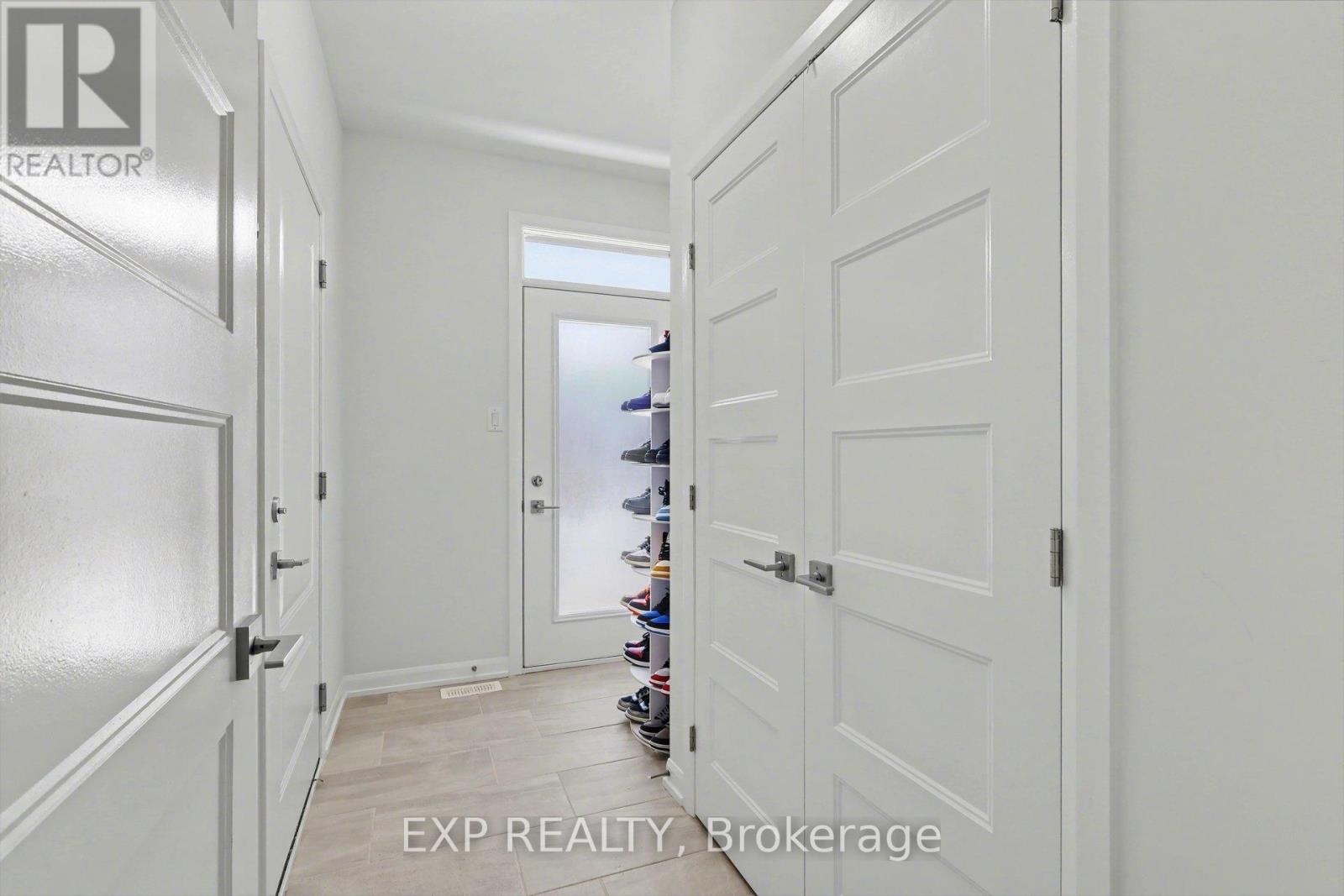 364 Sterling Avenue, Clarence-Rockland, Ontario  K4K 0L4 - Photo 4 - X12853018