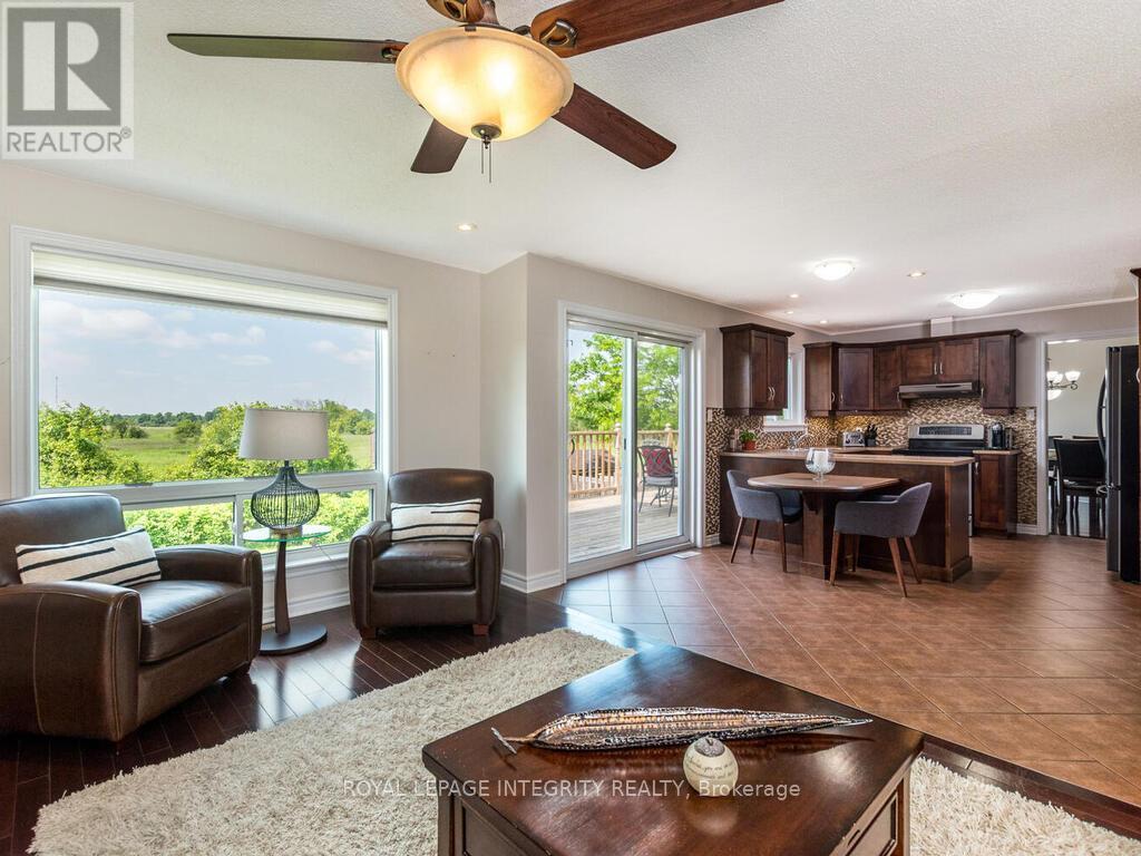 111 Comba Drive, Carleton Place, Ontario  K7C 4V2 - Photo 13 - X12853028