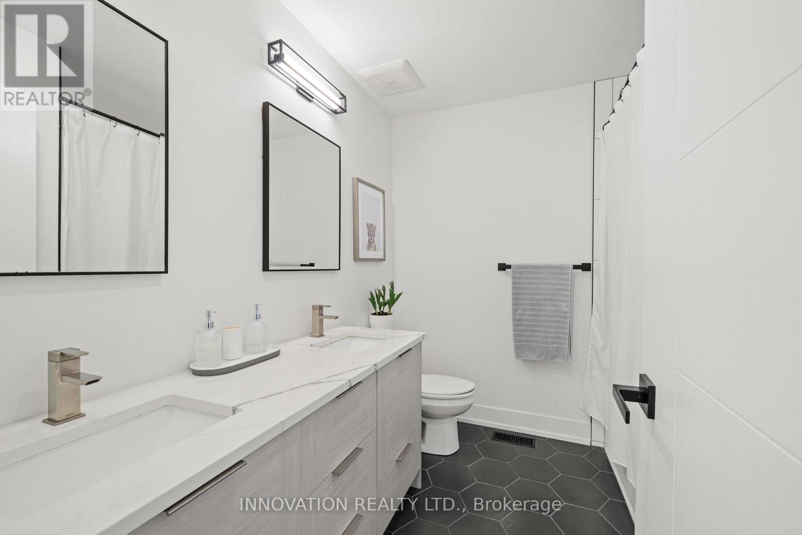 195 Charlies Lane, Ottawa, Ontario  K0A 1L0 - Photo 37 - X12853068