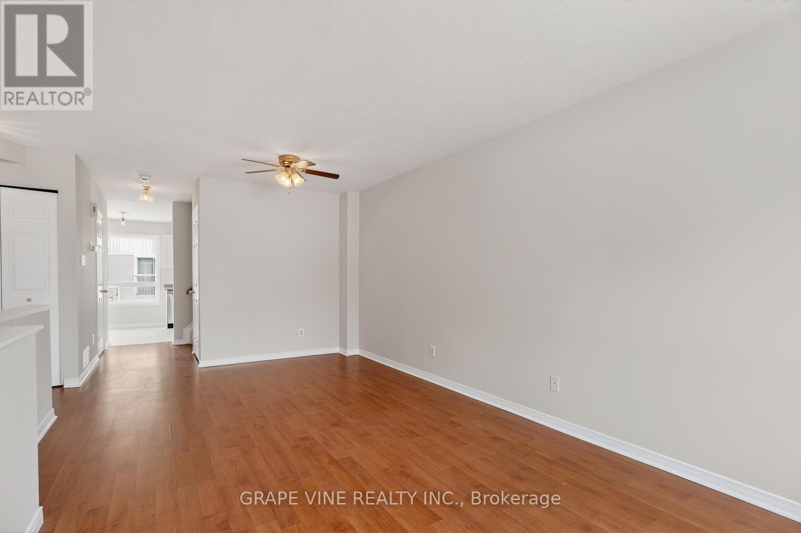 460 Seyton Drive, Ottawa, Ontario  K2H 1G2 - Photo 11 - X12853128