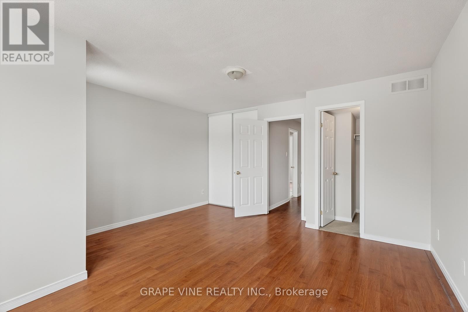 460 Seyton Drive, Ottawa, Ontario  K2H 1G2 - Photo 19 - X12853128