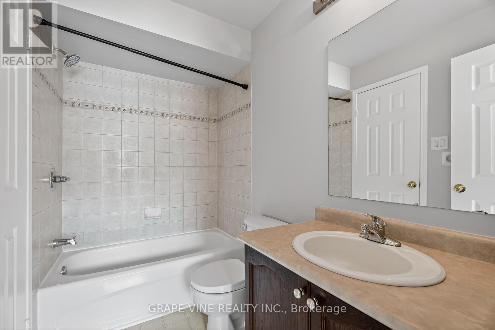 460 Seyton Drive, Ottawa, Ontario  K2H 1G2 - Photo 24 - X12853128