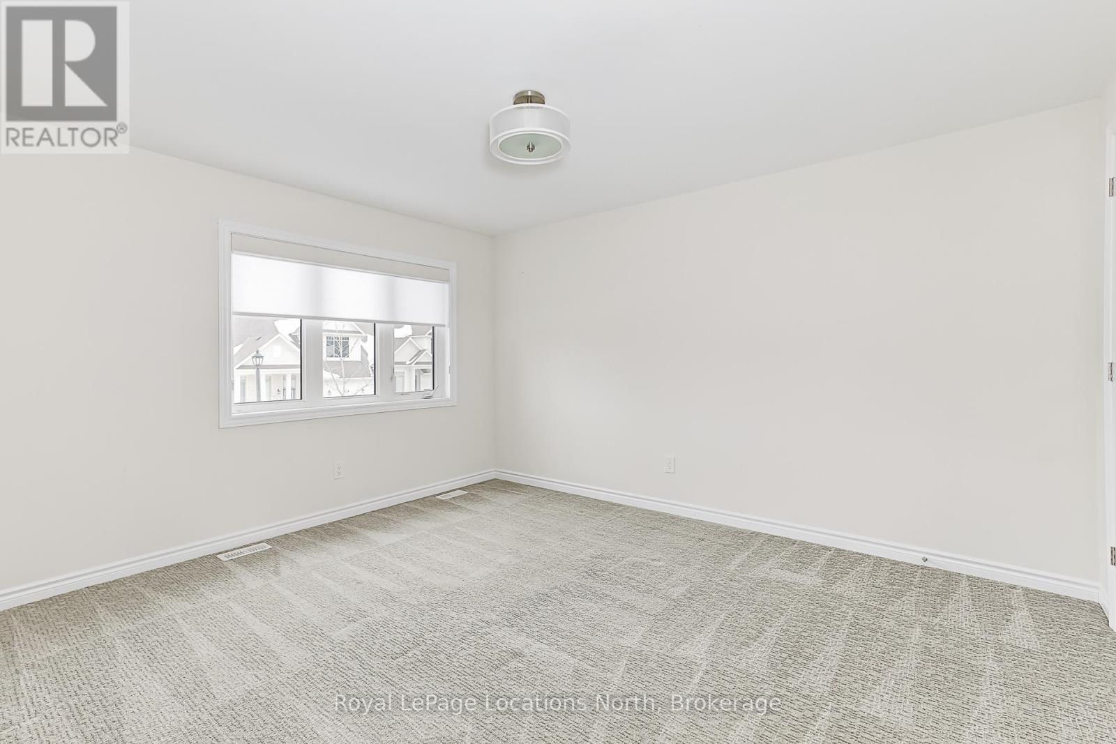 137 Allegra Drive, Wasaga Beach, Ontario  L9Z 0H6 - Photo 32 - S12853054