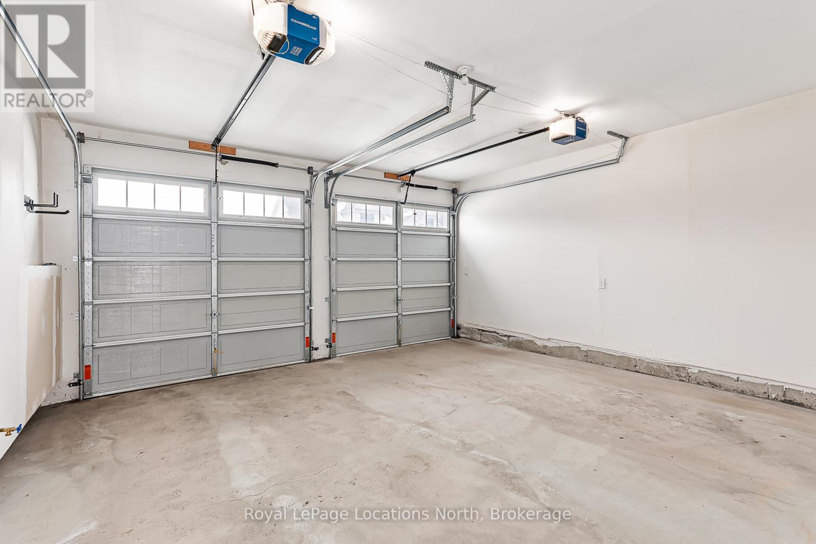 137 Allegra Drive, Wasaga Beach, Ontario  L9Z 0H6 - Photo 42 - S12853054