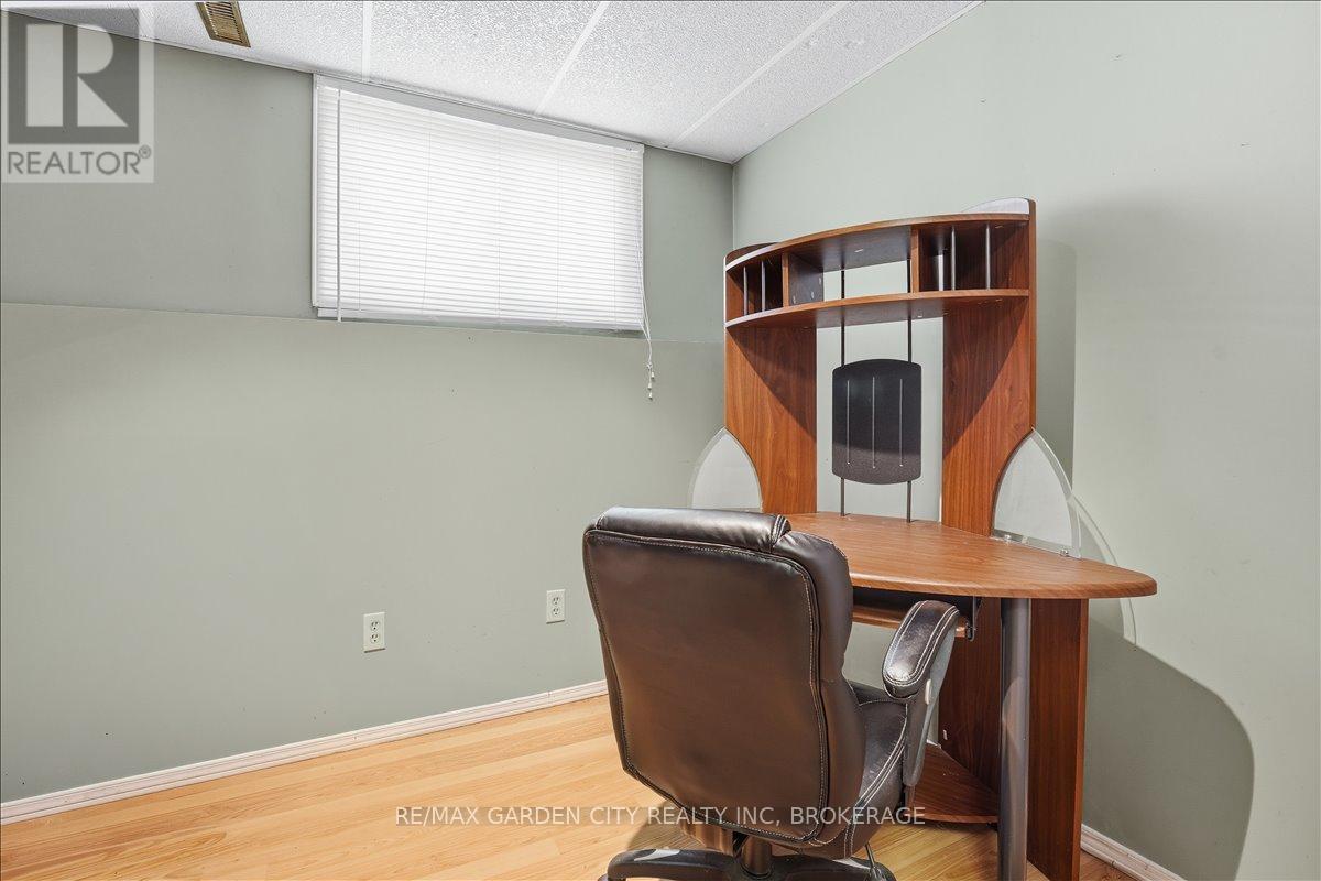 229 Windsor Street, Welland, Ontario  L3C 7A3 - Photo 22 - X12853060