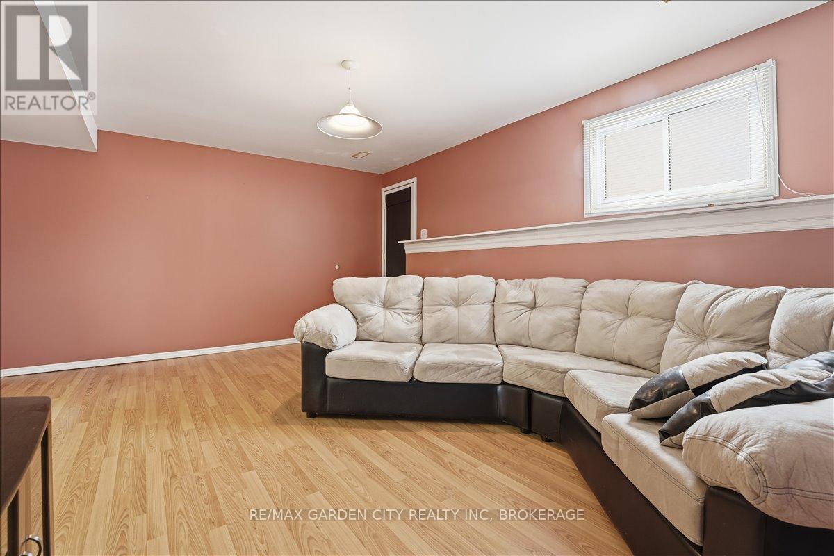 229 Windsor Street, Welland, Ontario  L3C 7A3 - Photo 26 - X12853060