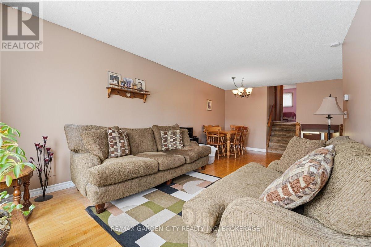 229 Windsor Street, Welland, Ontario  L3C 7A3 - Photo 7 - X12853060