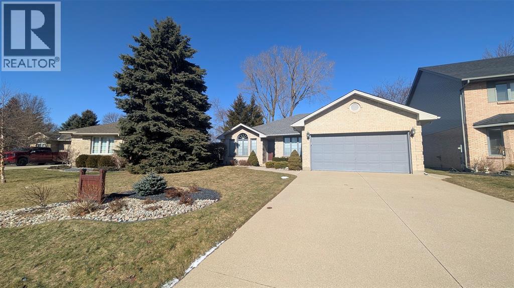 1309 DALEY AVENUE, sarnia, Ontario