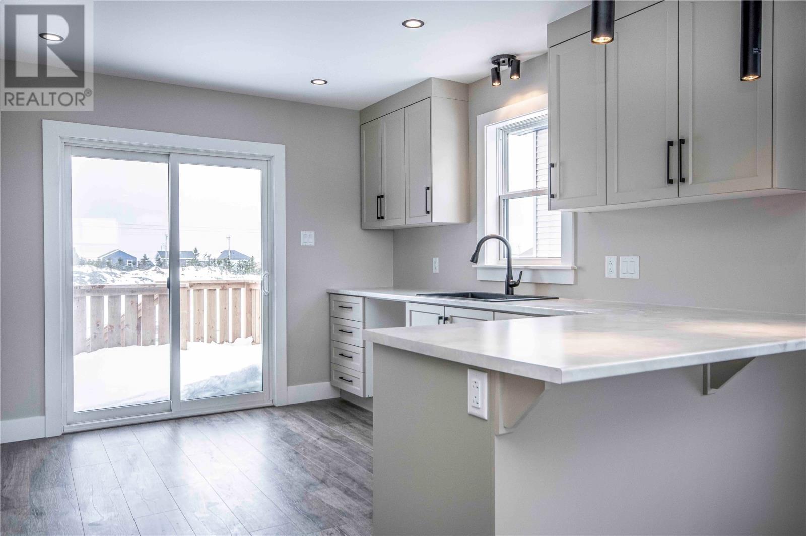 94 Trenton Drive, Paradise, Newfoundland & Labrador  A1L 2A6 - Photo 5 - 1295012