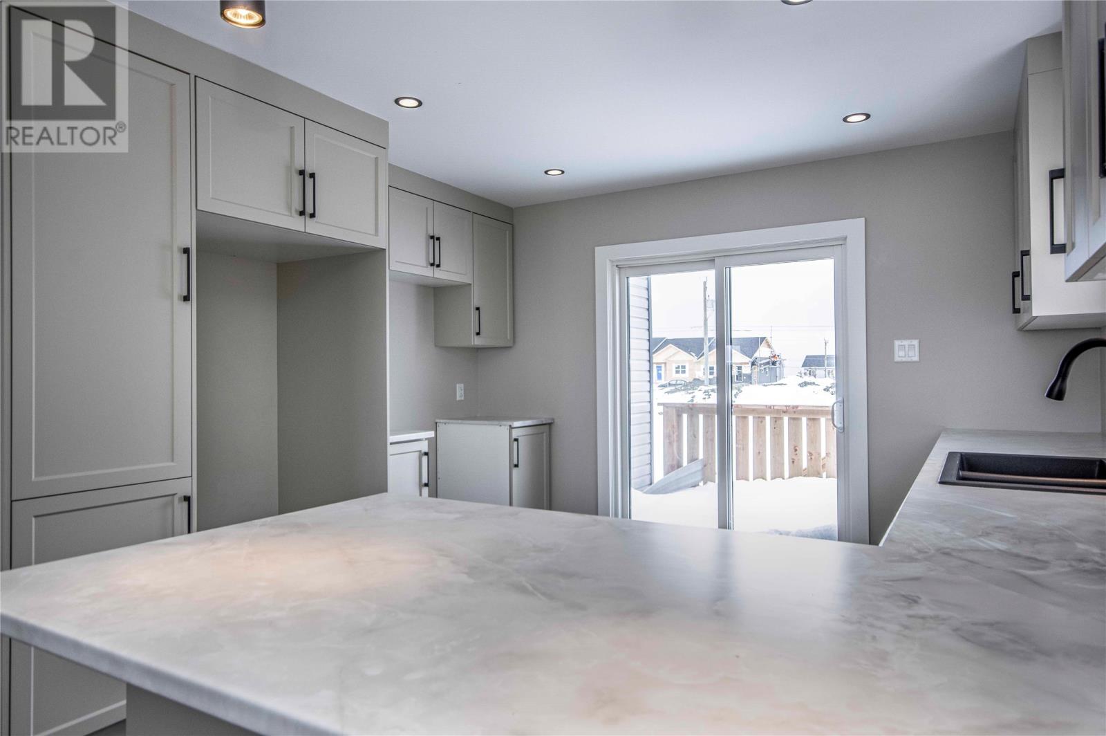 94 Trenton Drive, Paradise, Newfoundland & Labrador  A1L 2A6 - Photo 6 - 1295012