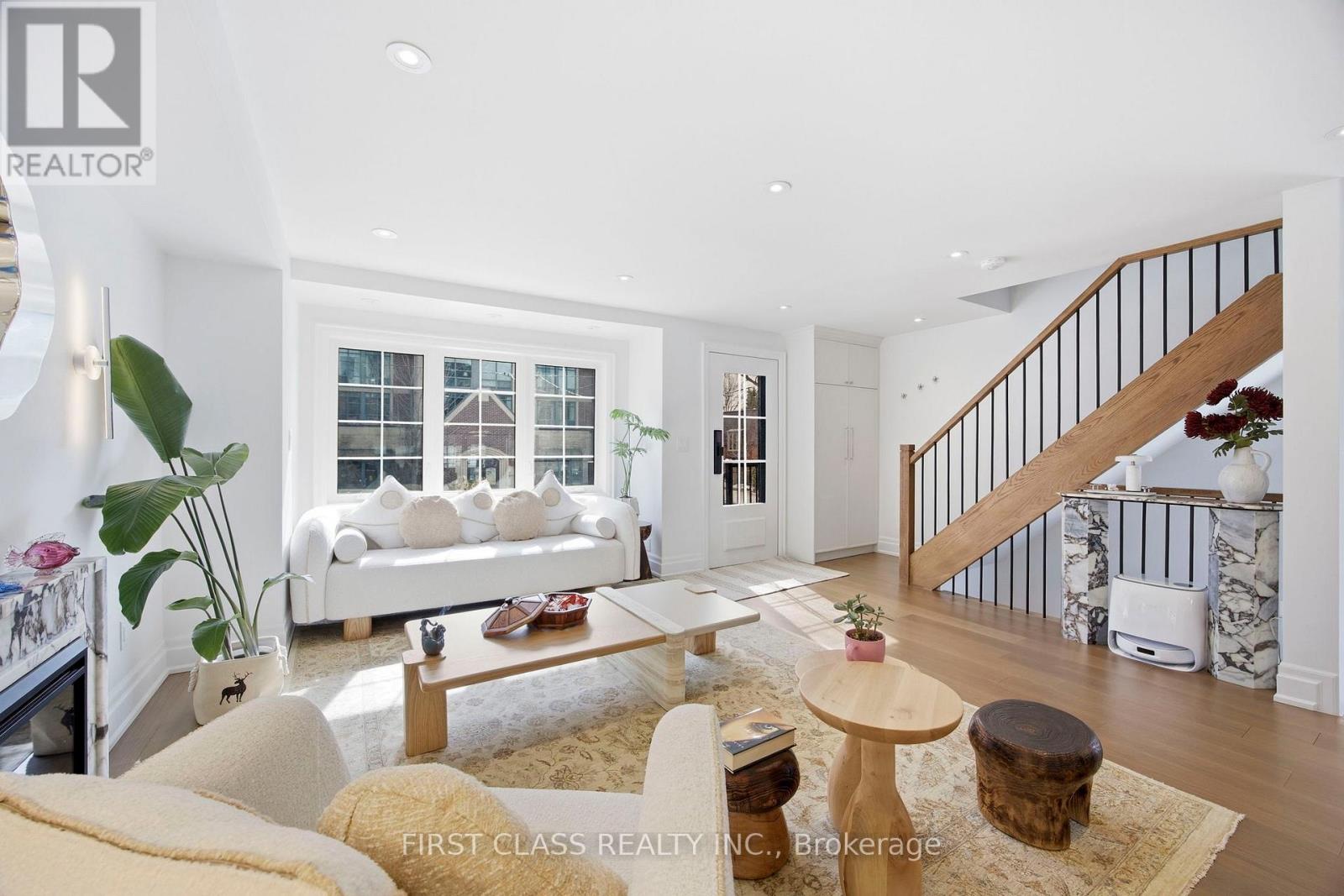 66 Willowbank Boulevard, Toronto (Lawrence Park South), Ontario  M5N 1G6 - Photo 10 - C12852996