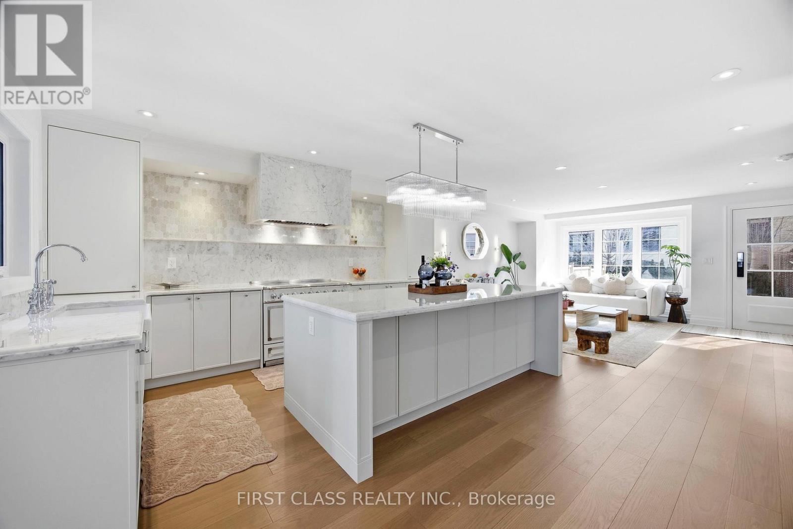 66 Willowbank Boulevard, Toronto (Lawrence Park South), Ontario  M5N 1G6 - Photo 12 - C12852996